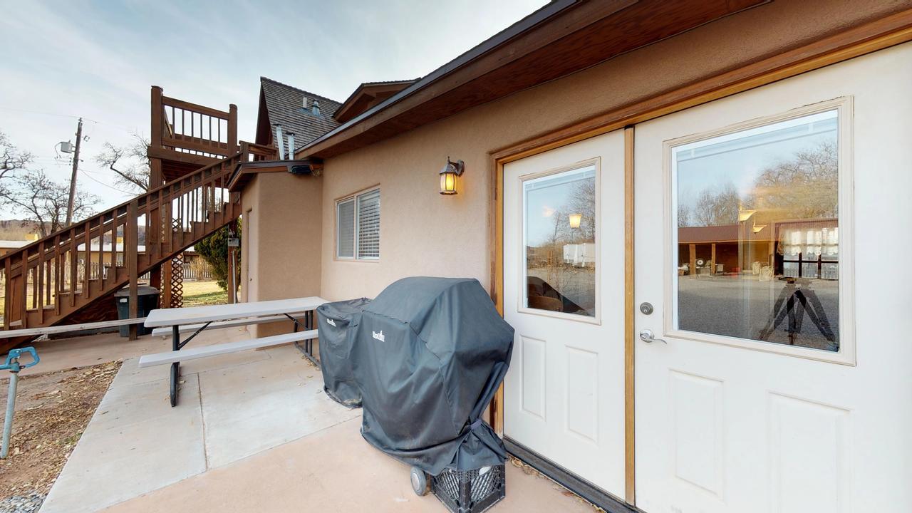 Amazing Jens Nielsen'S Pioneer Home In Bluff Utah Exterior photo